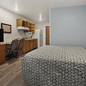 Queen Suite Disability Access